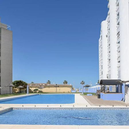 Valdelagrana: primera línea de playa. El Puerto de Santa Maria Exterior foto